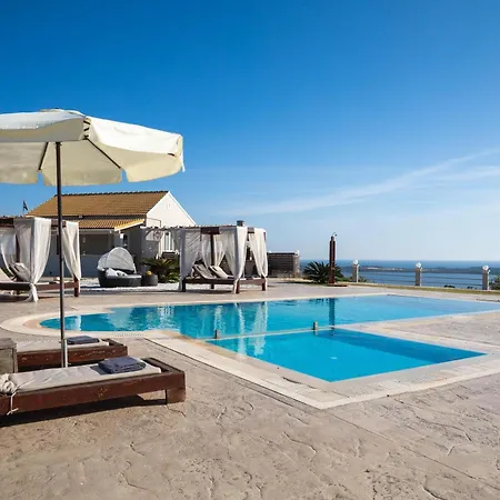 Mediterranean View Vila *